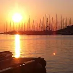 Galeb Nyaraló *
